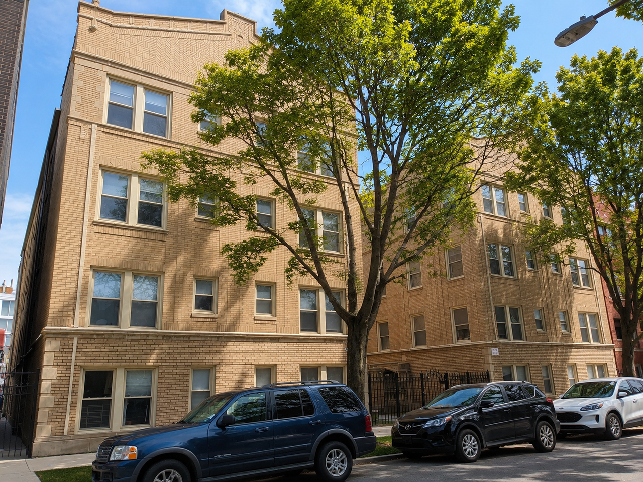 W Devon Ave & N Magnolia Ave - Photo 2 of 17