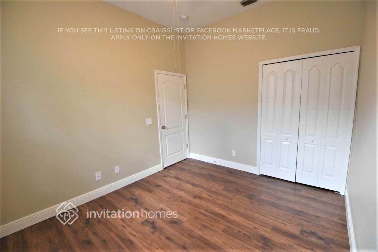 621 Sand Ridge Dr - Photo 6 of 19