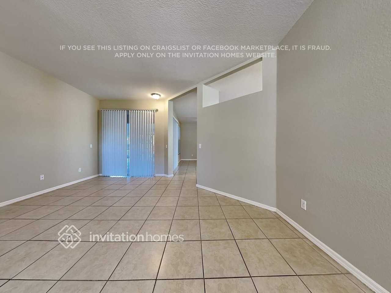 2808 Spring Meadow Dr - Photo 3 of 19