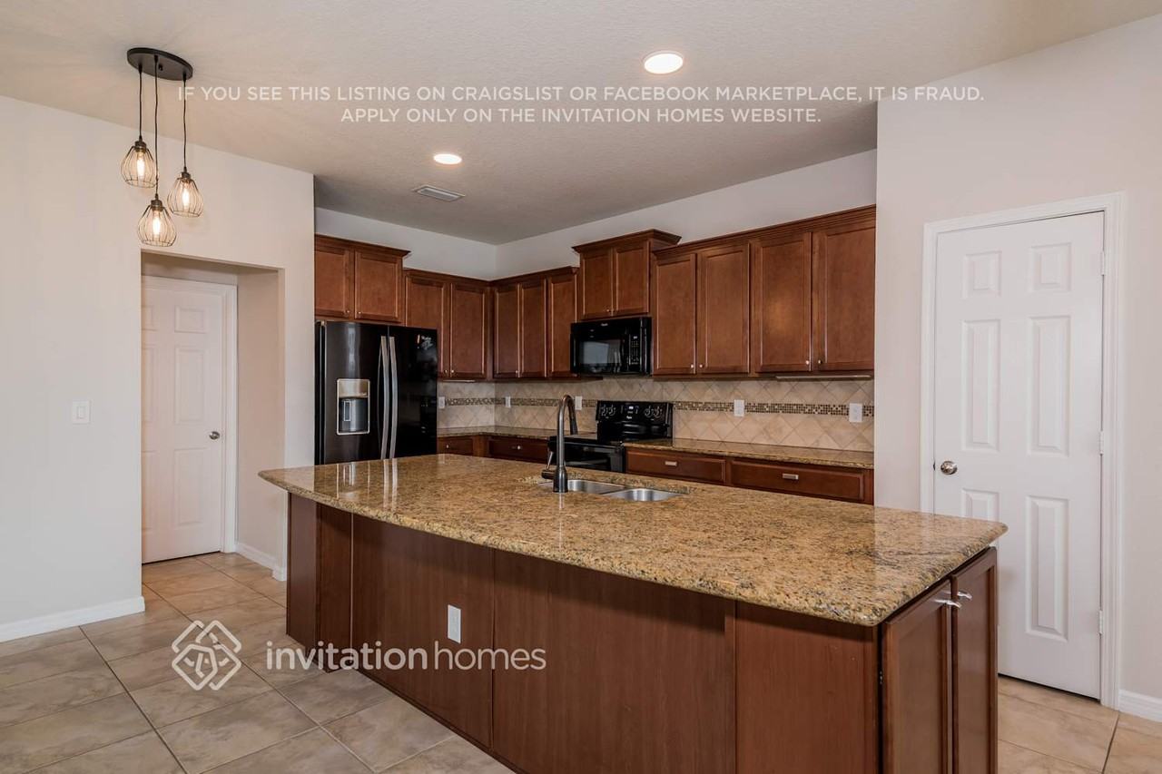 6119 Magnolia Park Blvd - Photo 5 of 16