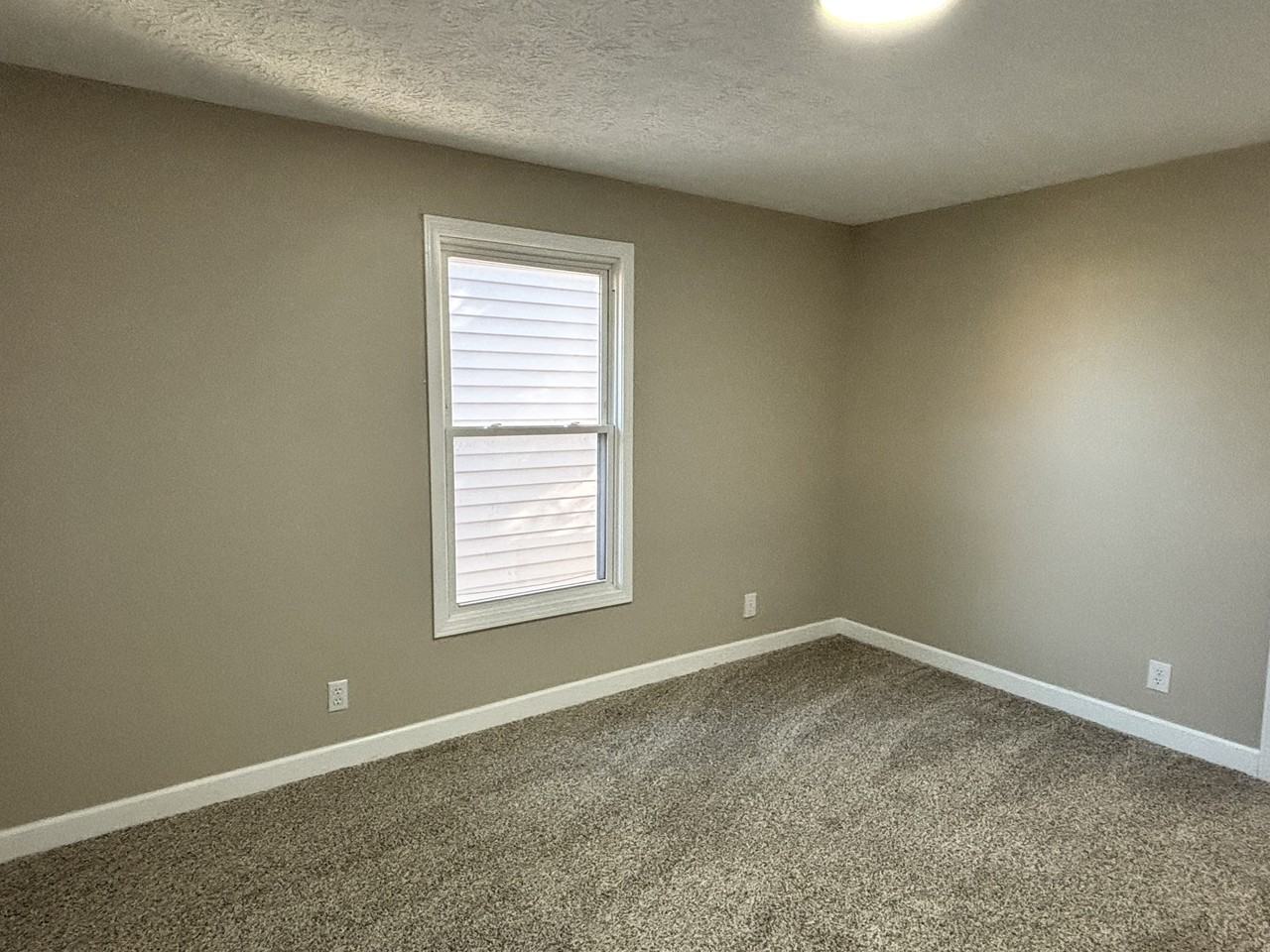 914 Dueber Ave Sw #1 - Photo 7 of 11
