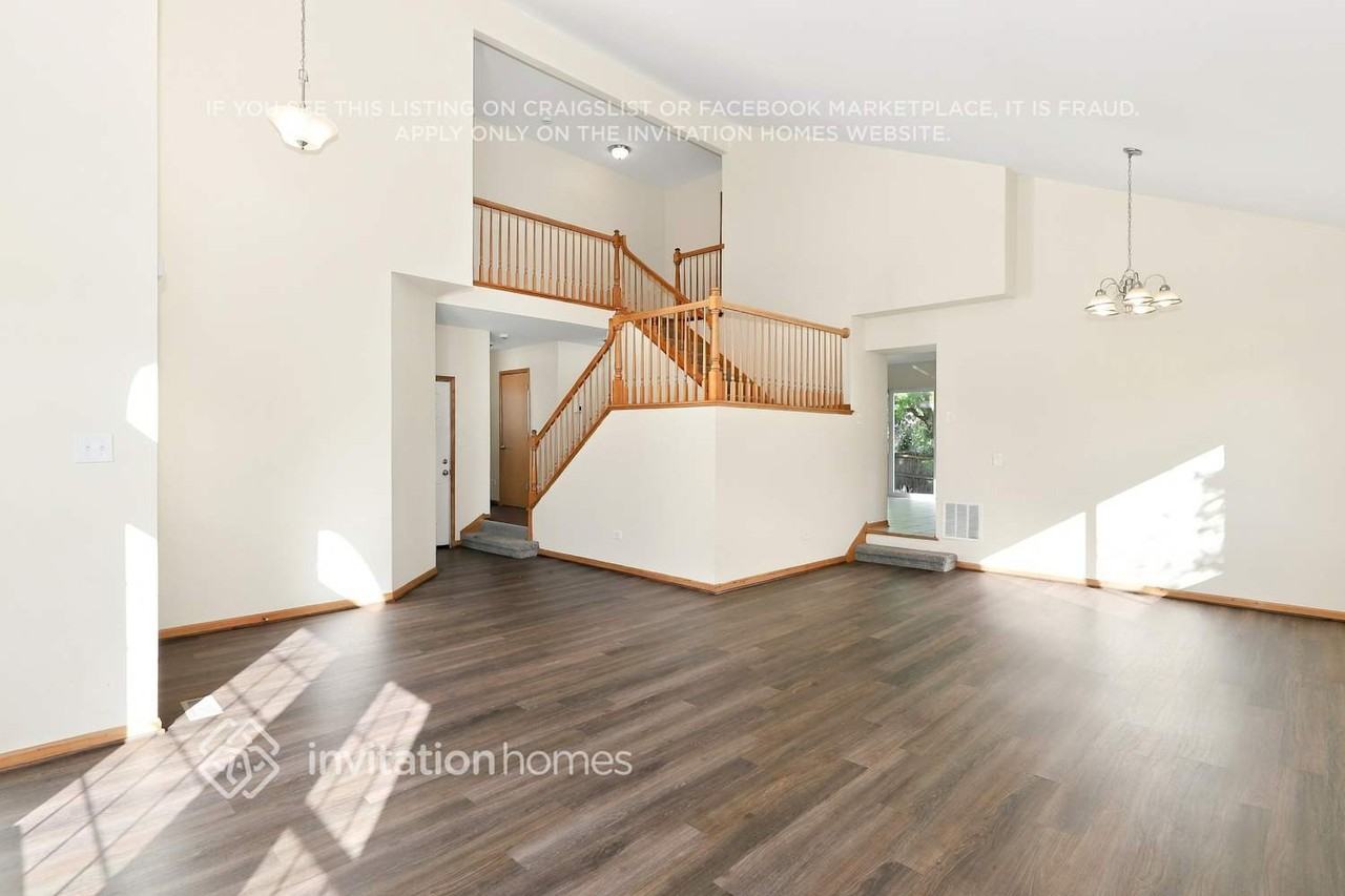5907 Alpine Way - Photo 5 of 19