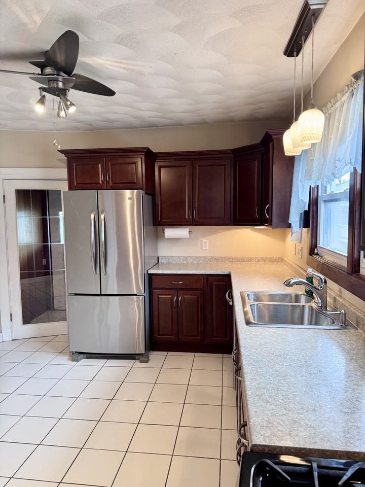 27A Bradbury Ave - Photo 5 of 17