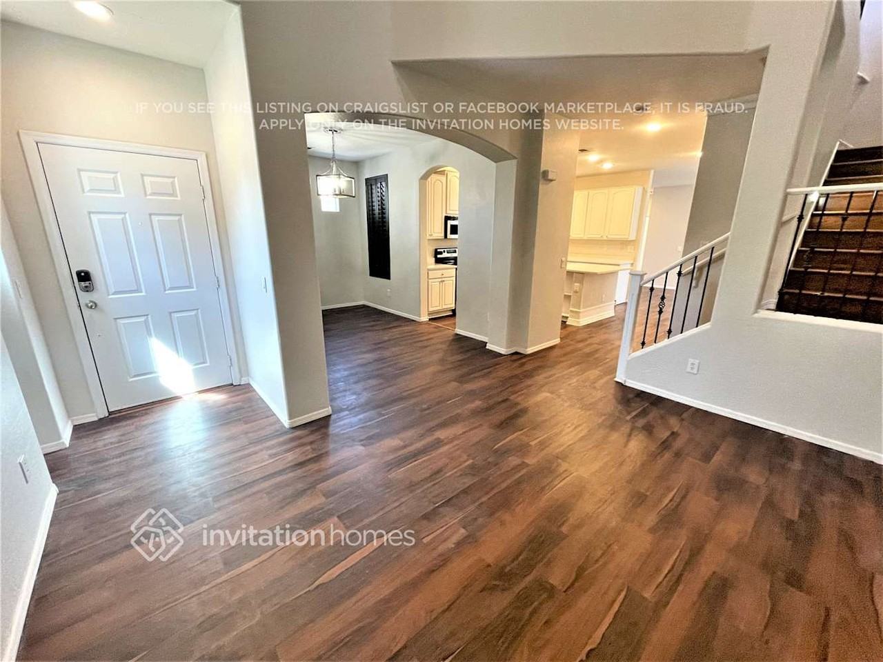 1757 S Voyager Dr