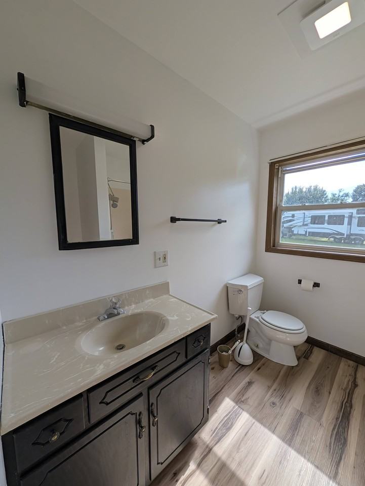 5044 Main St #1 - Photo 7 of 22