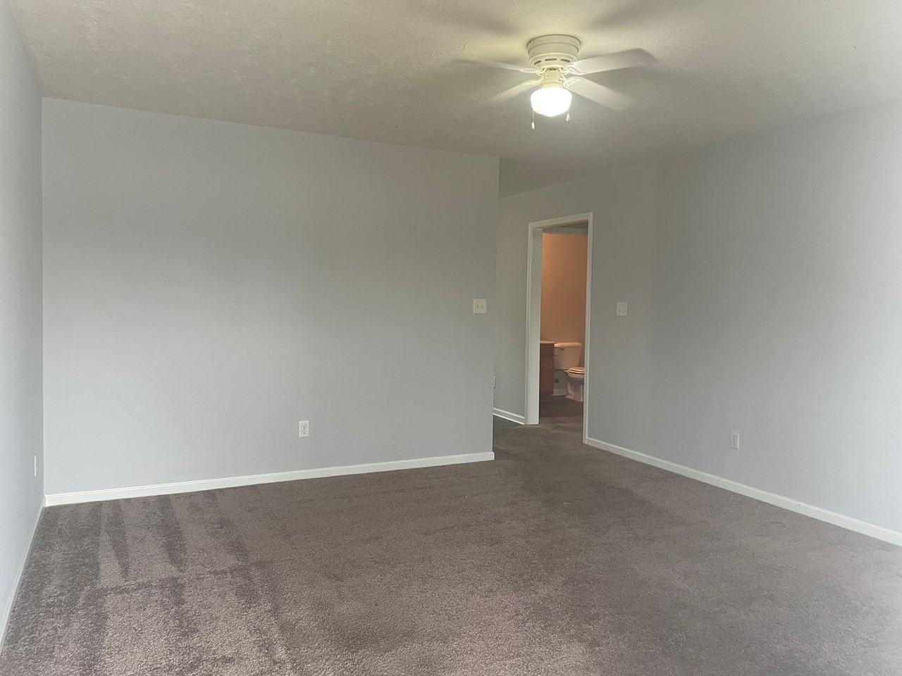 387 Lower Stone Ave - Photo 3 of 11