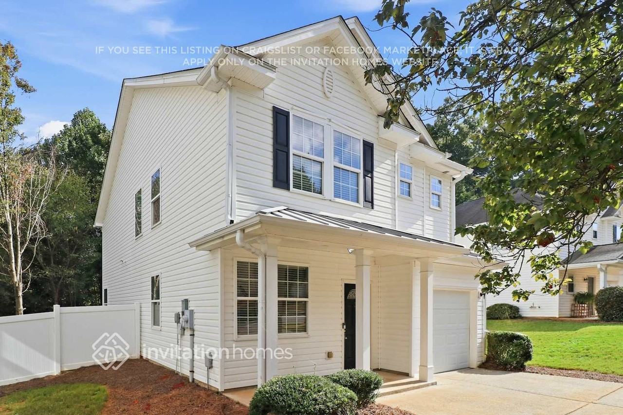 163 Nacoochee Way - Photo 2 of 18