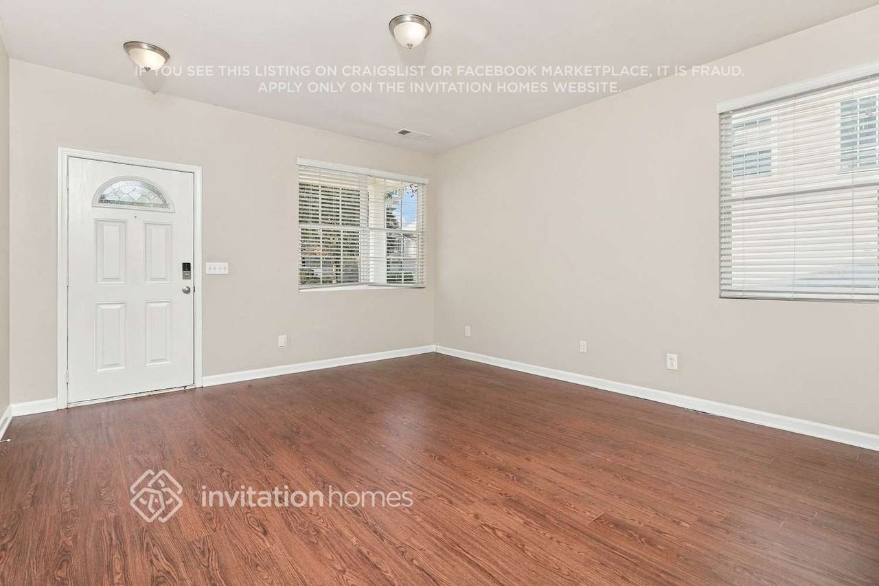 163 Nacoochee Way - Photo 5 of 18