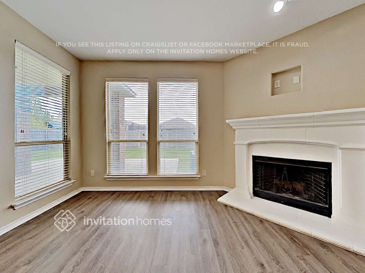 3121 Stonecrop Trl - Photo 6 of 24