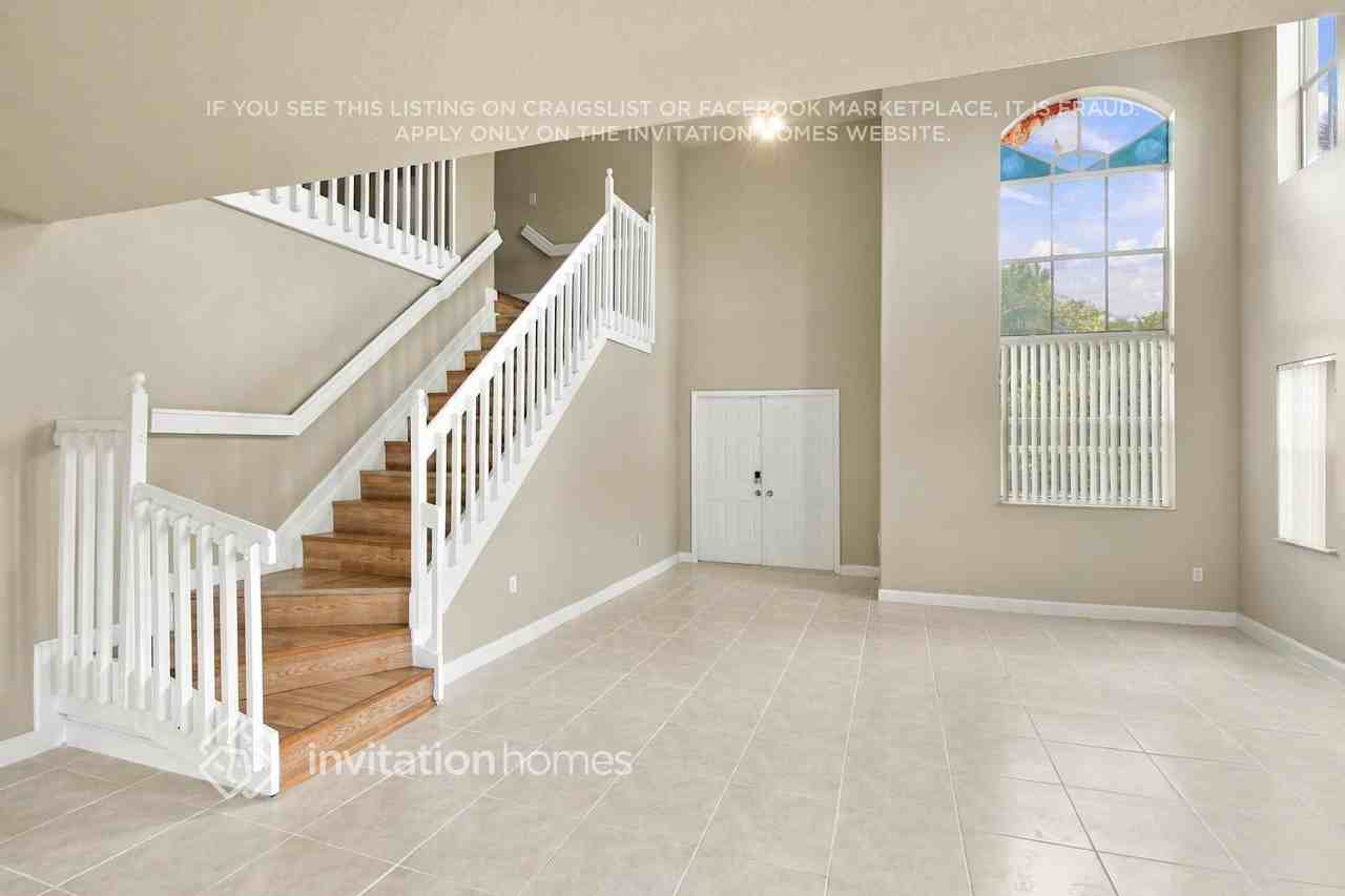 16372 Sw 93rd St - Photo 5 of 18