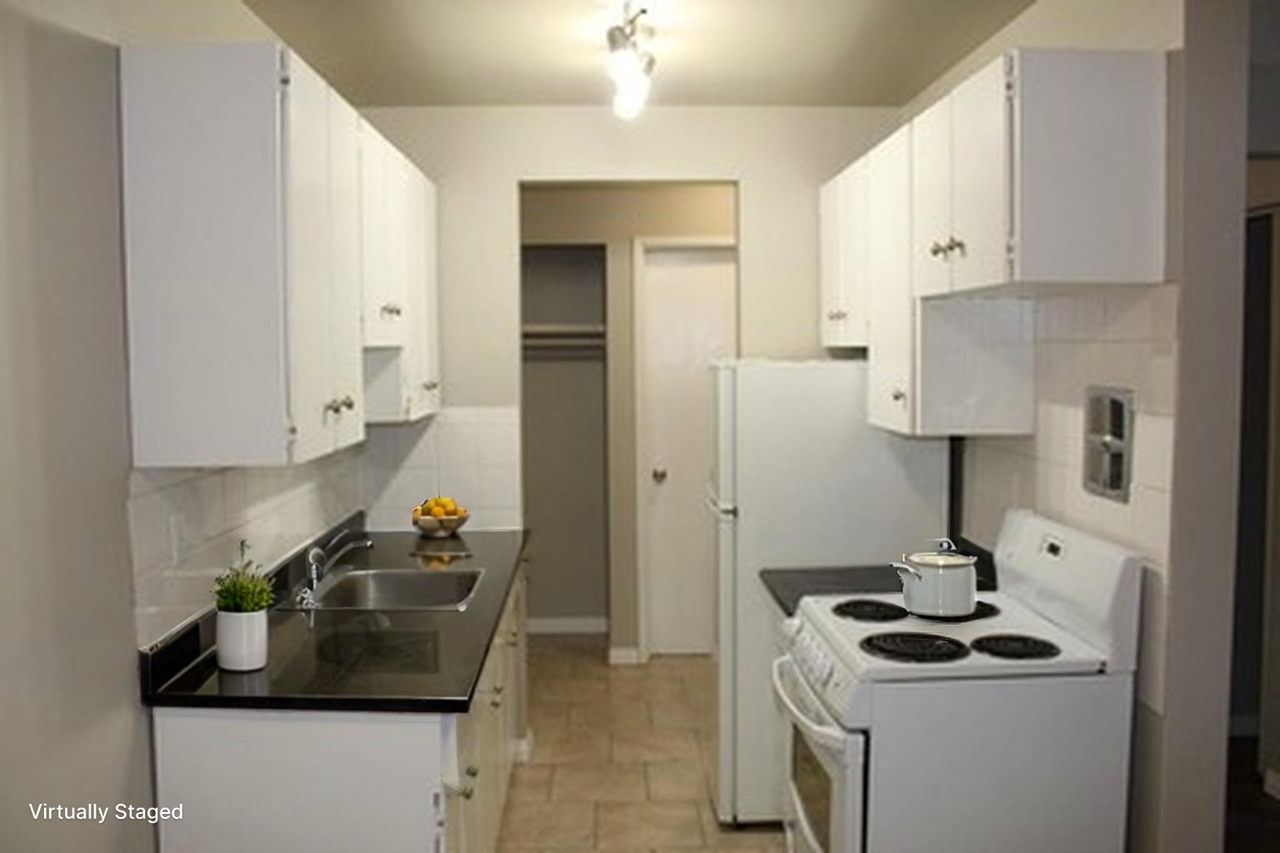 Grand Apartments - Photo 4 of 20