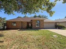 5460 S Stonegate Ave - Photo 1 of 1