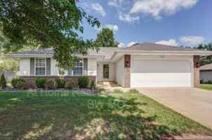 featured image of 105 E Wilson St