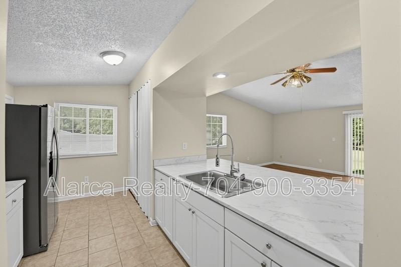 2535 Nickelridge Ct - Photo 4 of 22