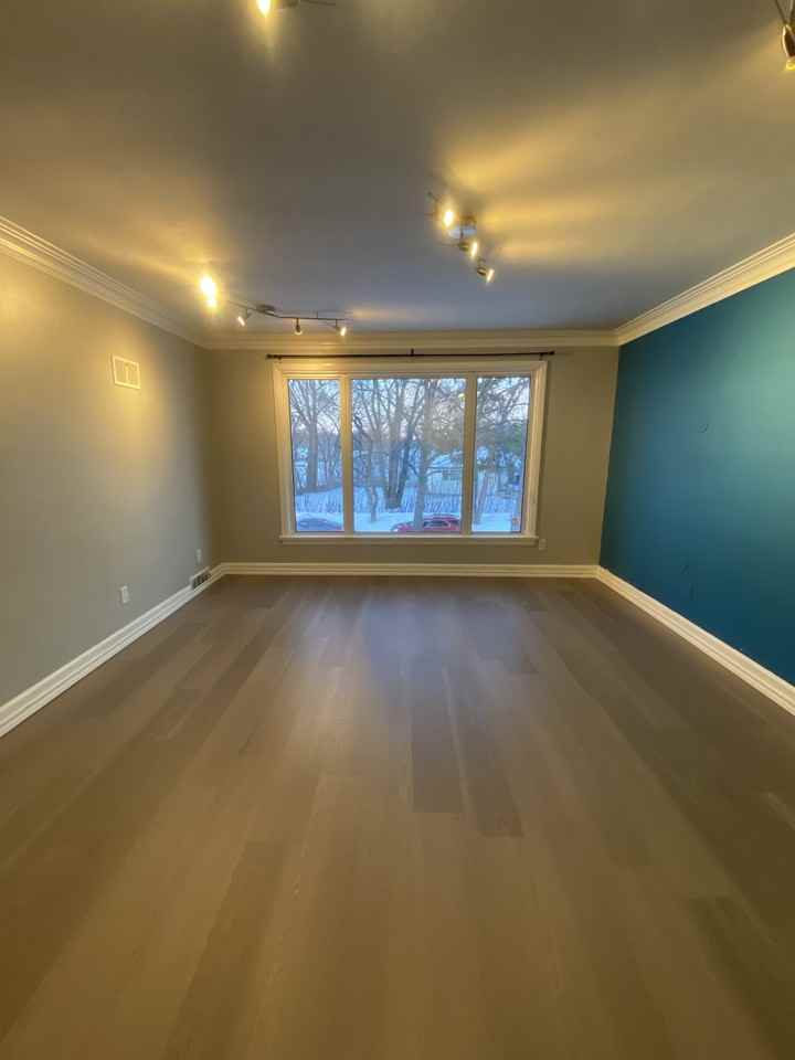684 Matheson Ave - Photo 4 of 15