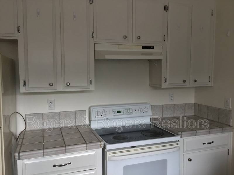 276 Moraga Way - Photo 4 of 20