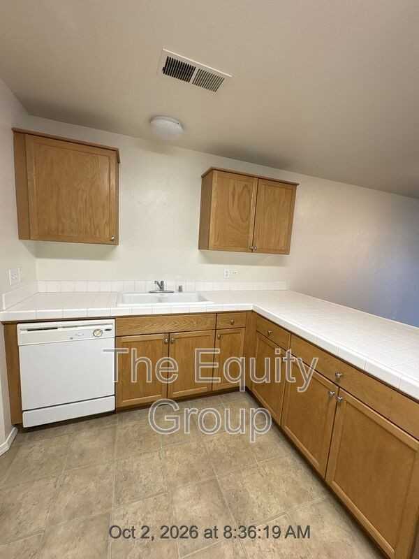4253 W Walnut Ave #4253D - Photo 6 of 16