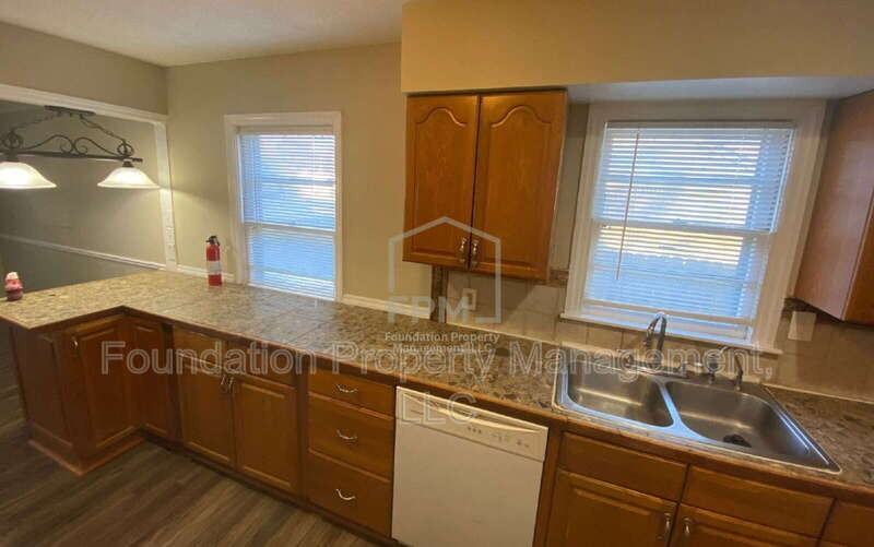 4739 Durbin Ave - Photo 3 of 14