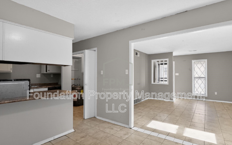3843 Alex Cv - Photo 7 of 27
