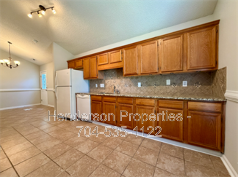 11128 White Stag Dr - Photo 4 of 14