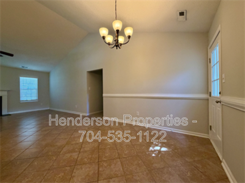 11128 White Stag Dr - Photo 6 of 14