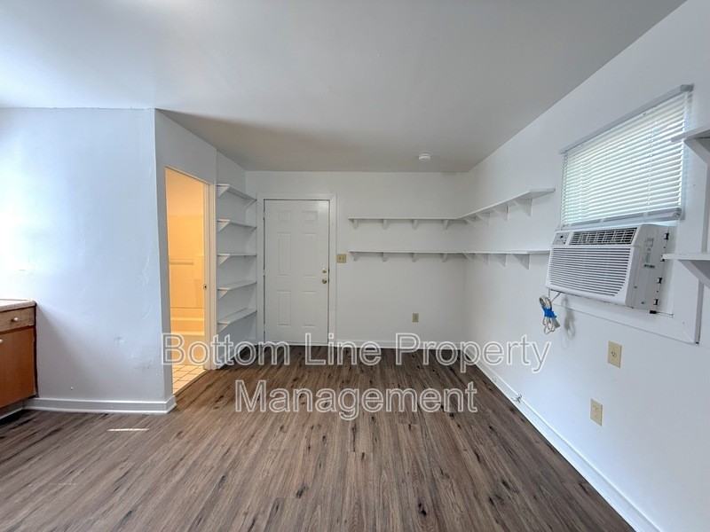 4398 Havelock Ave #6 - Photo 3 of 12