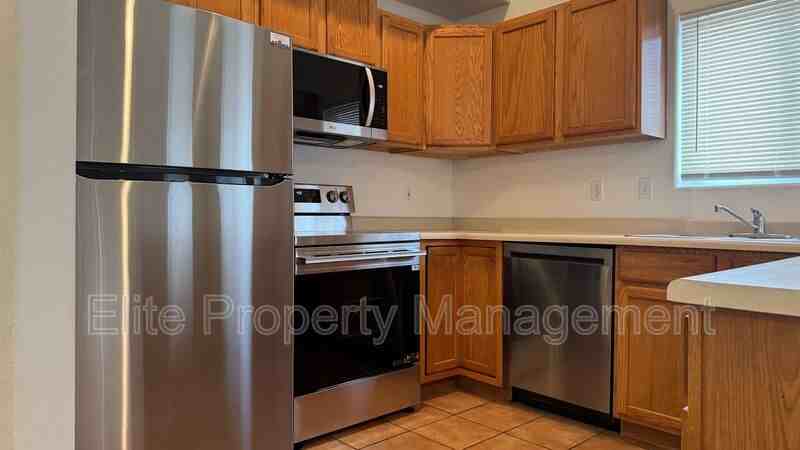 187 S Stardust Ct - Photo 4 of 16