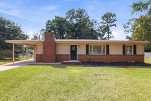 featured image of 5585 Greenwood Way