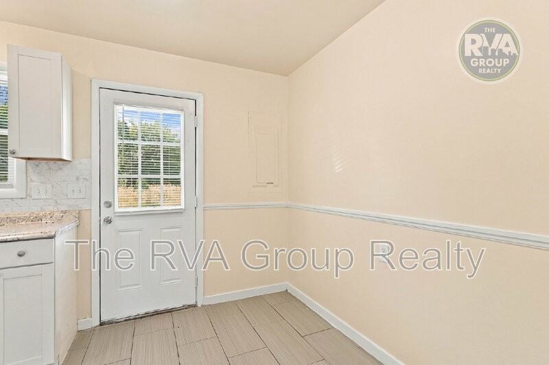 4103 N Kinsley Ave - Photo 6 of 18