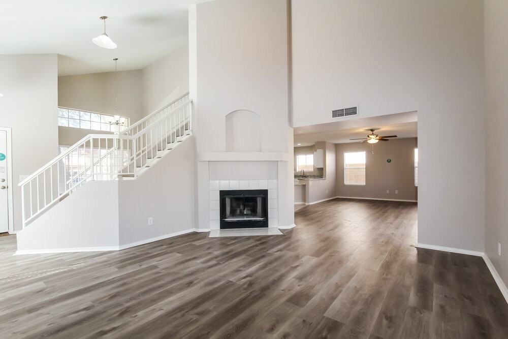 11243 W Alice Ave - Photo 5 of 17