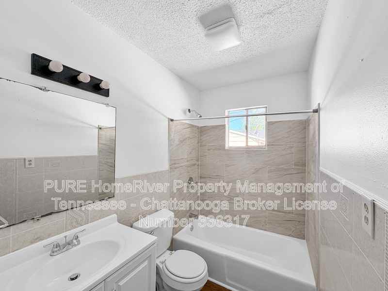 6201 Talladega Ave #A - Photo 4 of 18