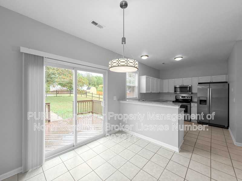7535 Prairie Rose Ln - Photo 7 of 22