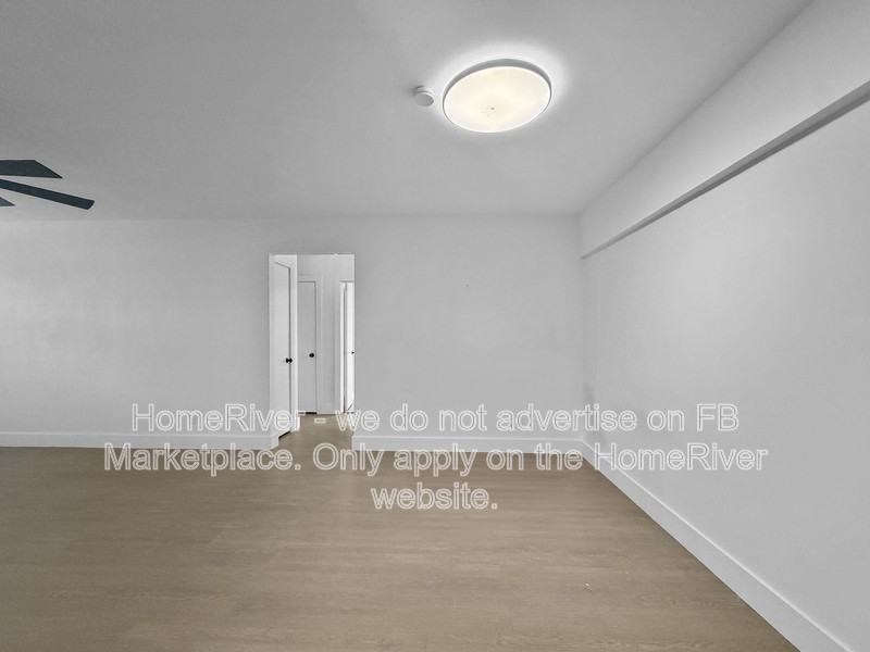4200 Sw 19th St #B - Photo 7 of 21