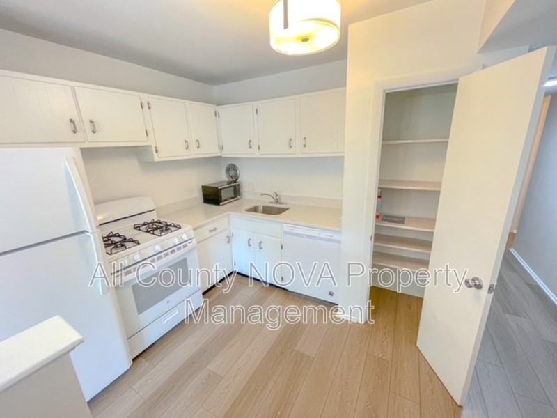 5009 7th Rd S #102 - Photo 6 of 19