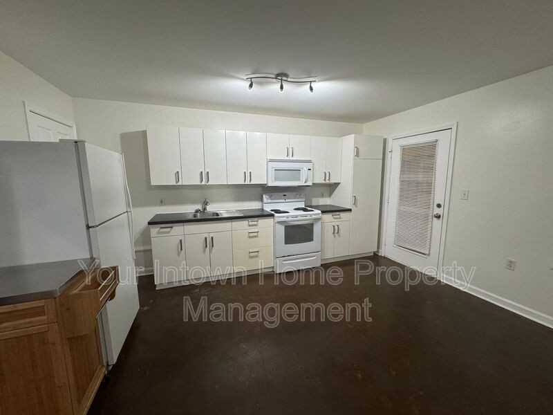 105B Dancing Fox Rd - Photo 4 of 18