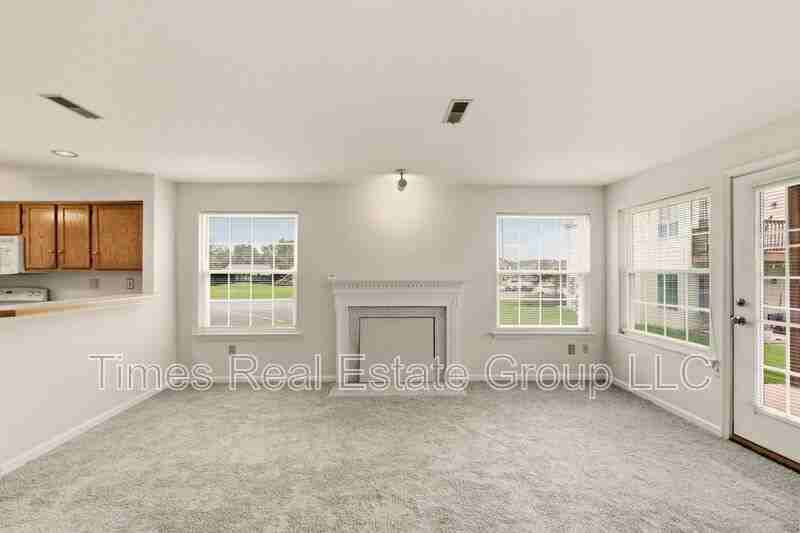 601 Lexington Way - Photo 2 of 31