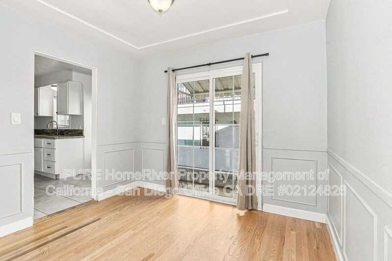 4848 70th St - Photo 4 of 16