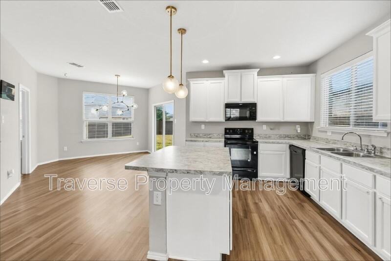 3028 Coyote Canyon Trl - Photo 6 of 26