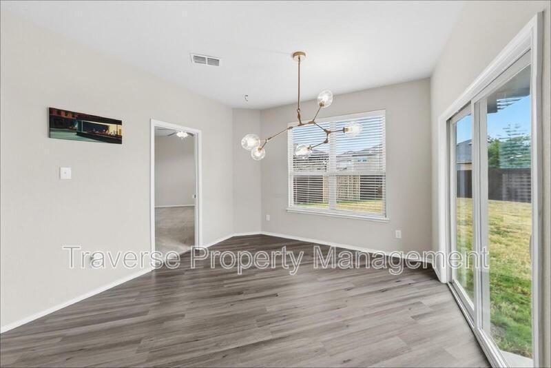 3028 Coyote Canyon Trl - Photo 7 of 26
