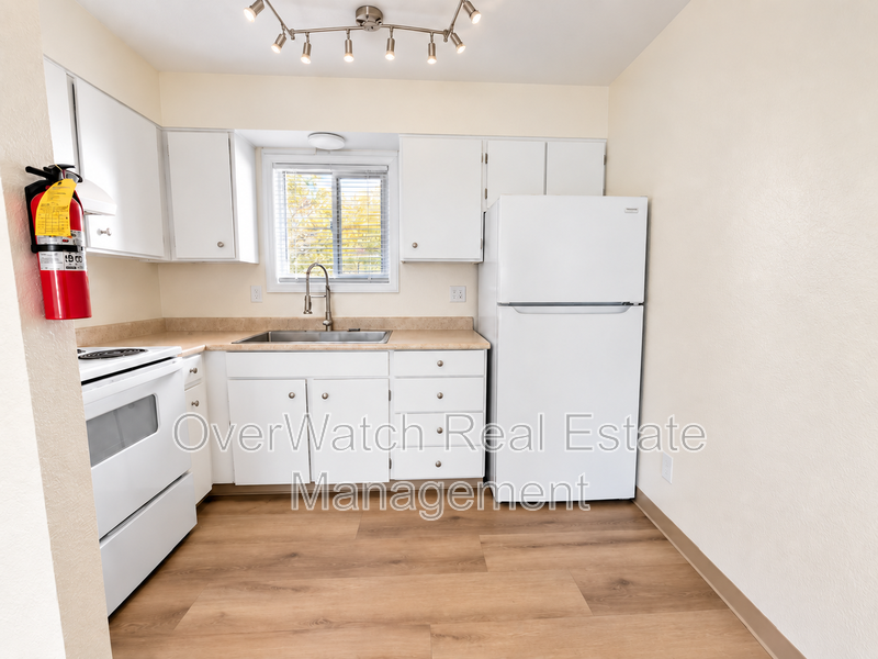 326 E 10th Ave #5