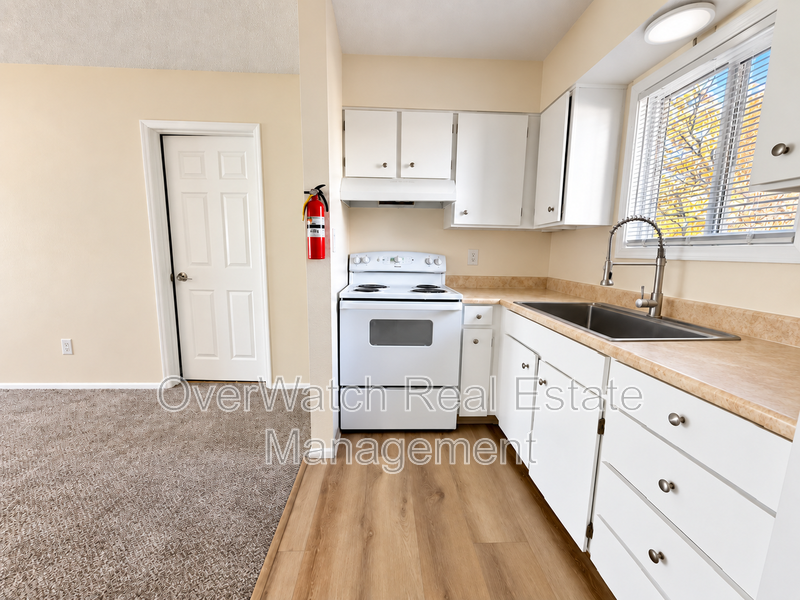 326 E 10th Ave #5 - Photo 2 of 9