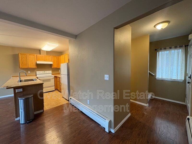 7469 Meadow St - Photo 2 of 17
