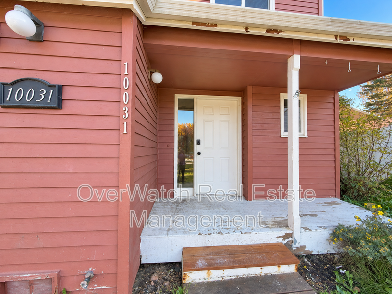 10031 Nantucket Cir - Photo 6 of 37