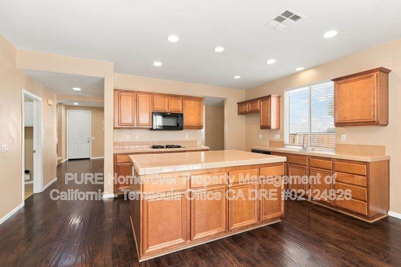 29778 Cheshire Ct - Photo 5 of 16