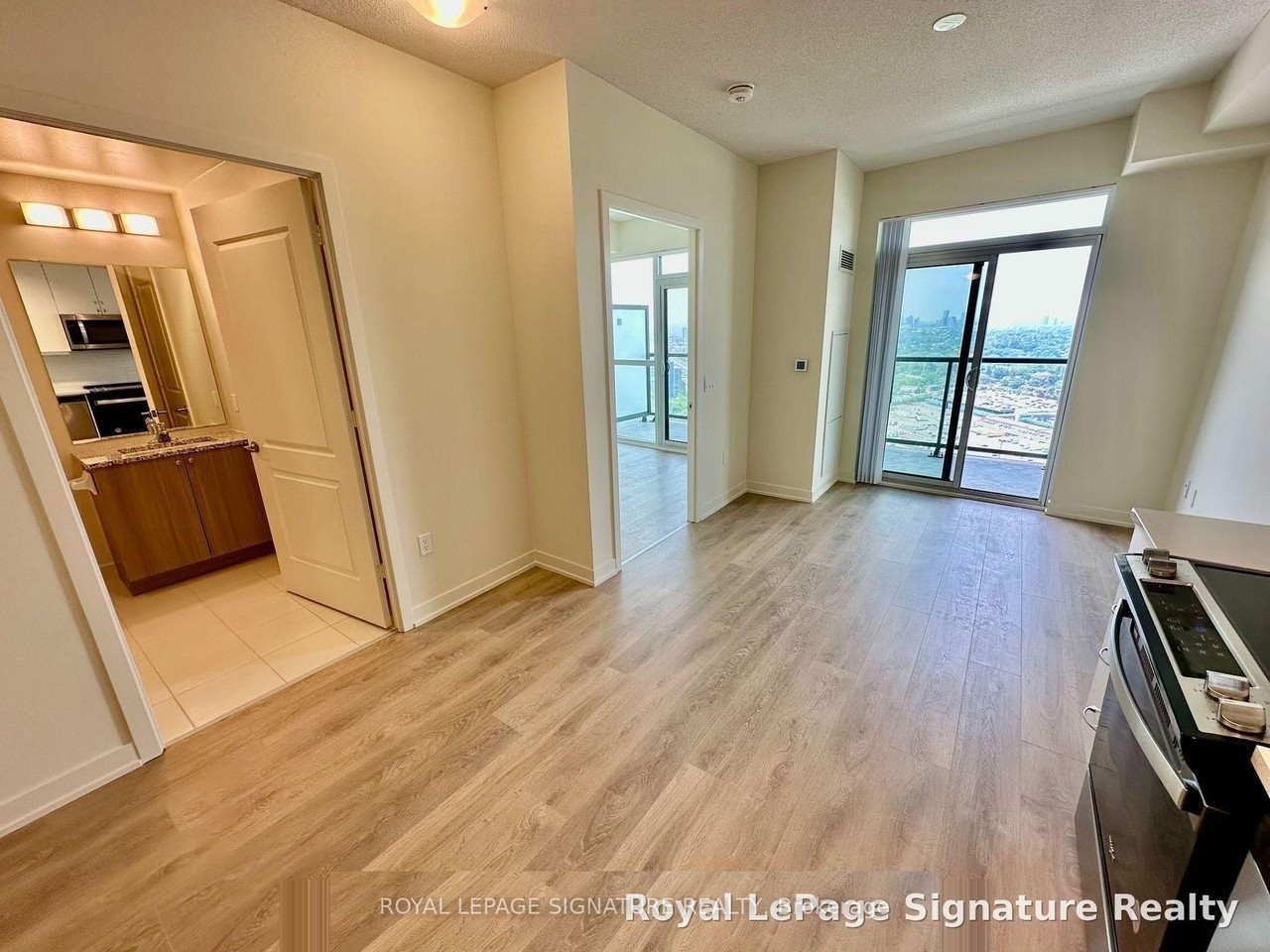38 Annie Craig Drive #4809 - Photo 2 of 15