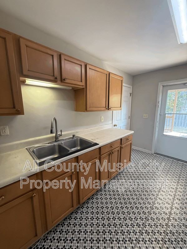 4732 Reischa Dr - Photo 5 of 19
