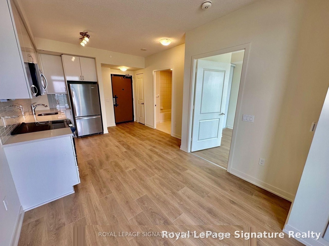 38 Annie Craig Drive #4809 - Photo 5 of 15
