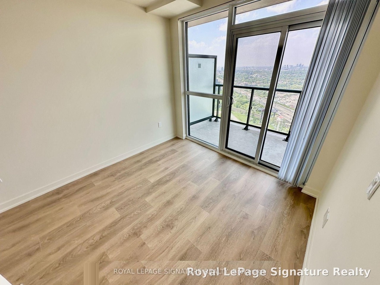 38 Annie Craig Drive #4809 - Photo 7 of 15