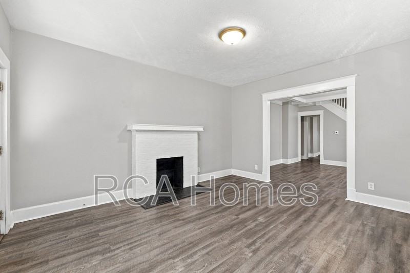 308 N Walcott St - Photo 3 of 13