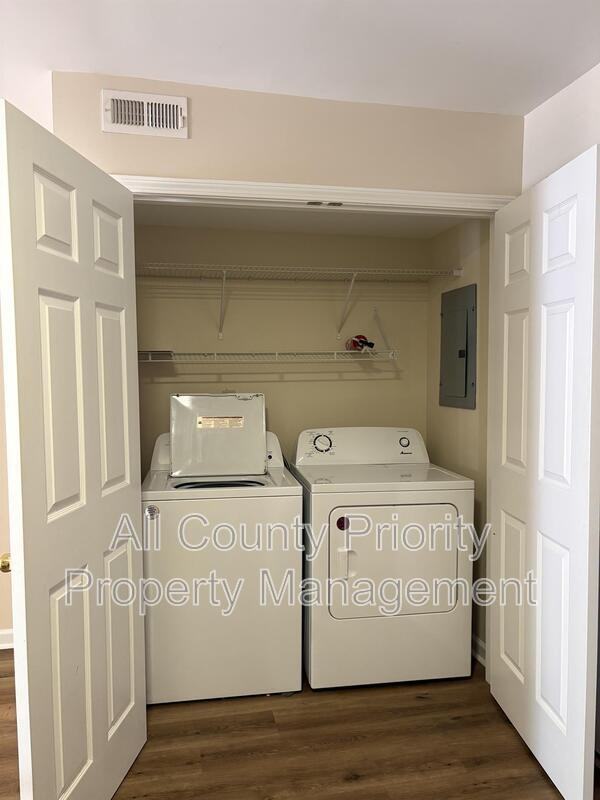 2612 Brafferton Ct #2612 - Photo 3 of 7